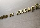 MEC volta atrás e suspende portaria que determinava volta às aulas em janeiro
