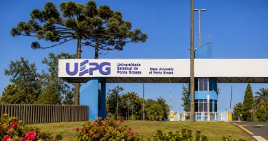 UEPG abre inscrições do PSS 2026 para alunos do ensino médio; provas ocorrem em novembro UEPG (Imagem: IA)
